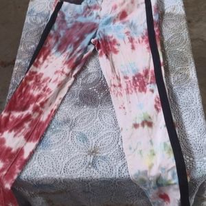 Small women's tie dye pants and skirt!